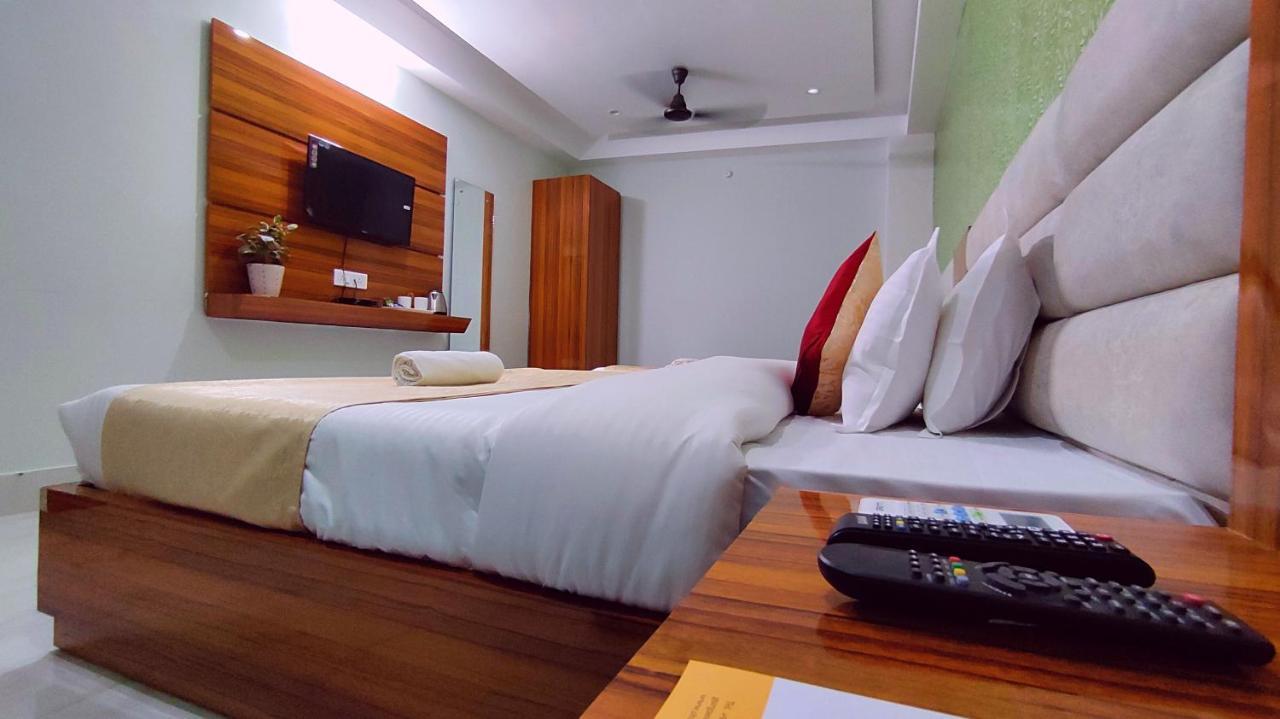 Spring Sky Haridwar By Shrigo Hotels Екстер'єр фото