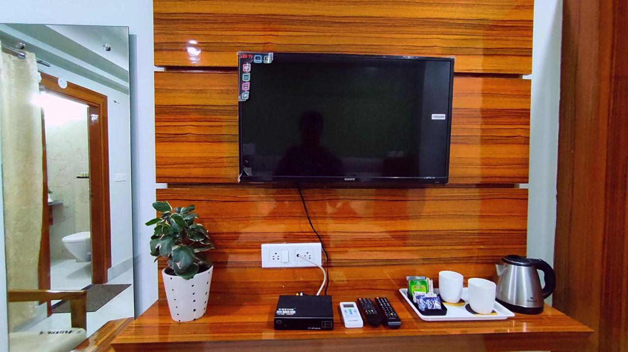 Spring Sky Haridwar By Shrigo Hotels Екстер'єр фото